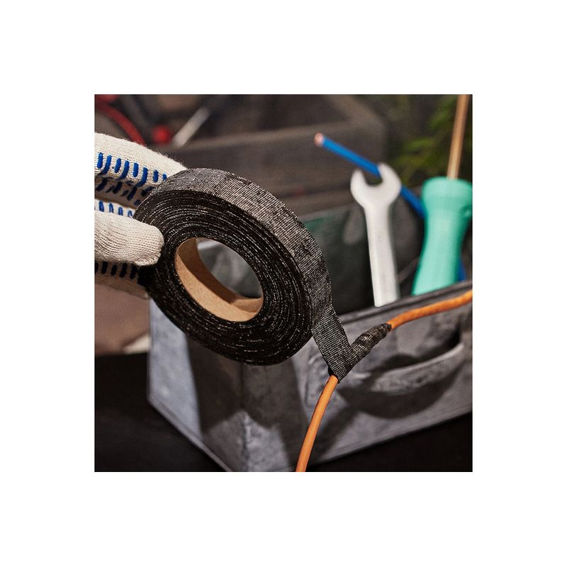 09-2401 Изолента Х/Б 18 мм х 15 м  REXANT  в Коврове