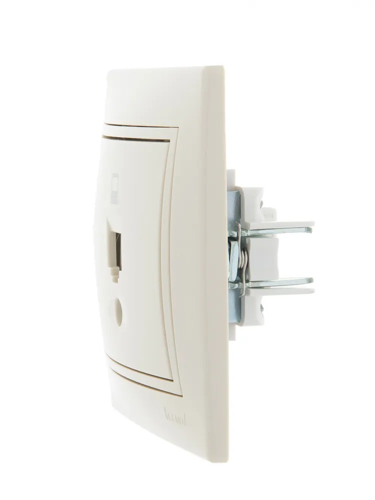 MIRA Розетка компьютерная RJ45 х 1 бежевая (Lezard)  в Коврове